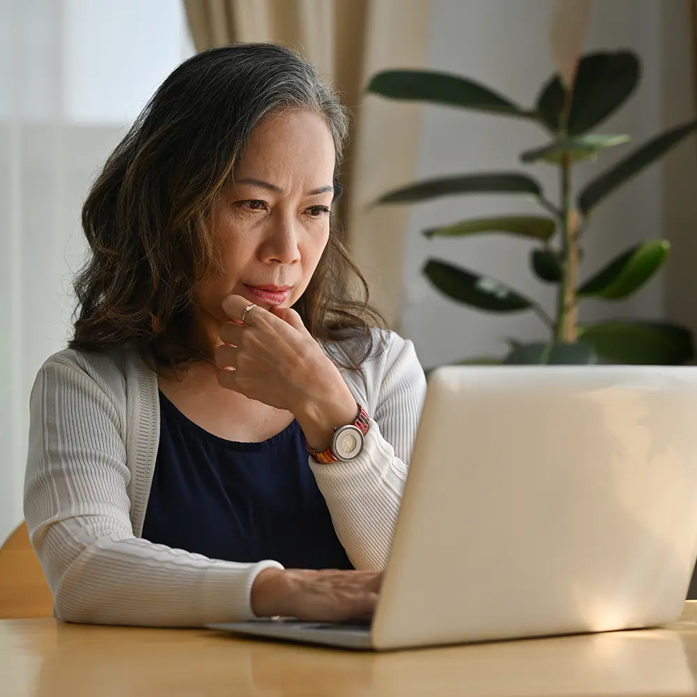 woman on laptop